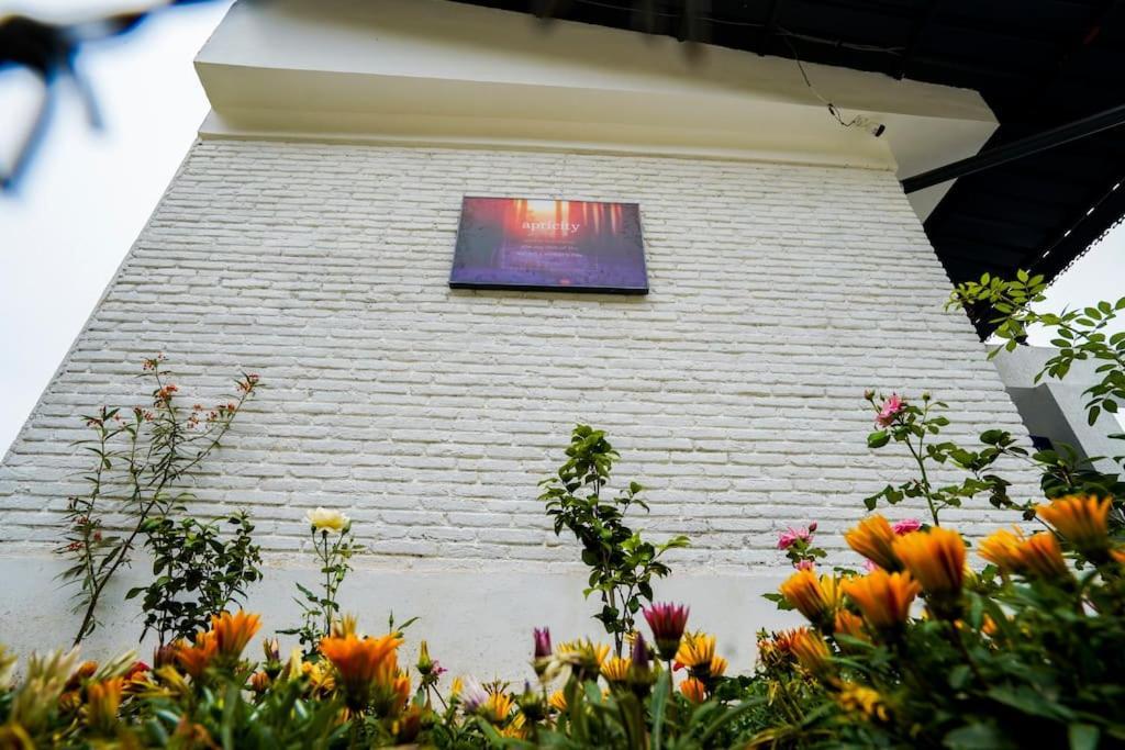 The Apricity Bhīm Tāl Exterior foto